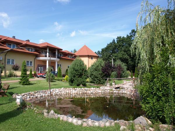 Hotel Kamiza Wyszków エクステリア 写真